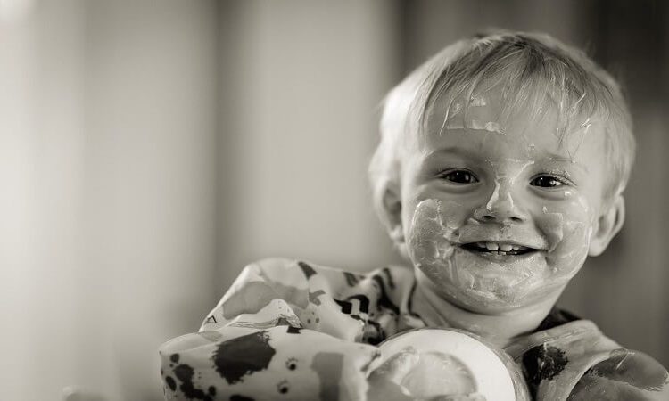 kid eating probiotics