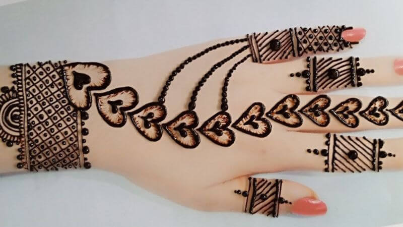 heart mehendi