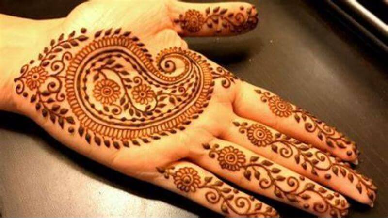 paisley pattern mehendi